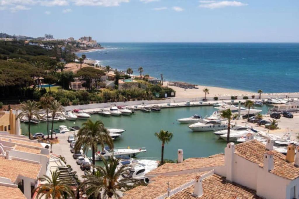 Algaida Beachfront - Seaview Studio Costa Del Sol Apartment Sitio de Calahonda ภายนอก รูปภาพ